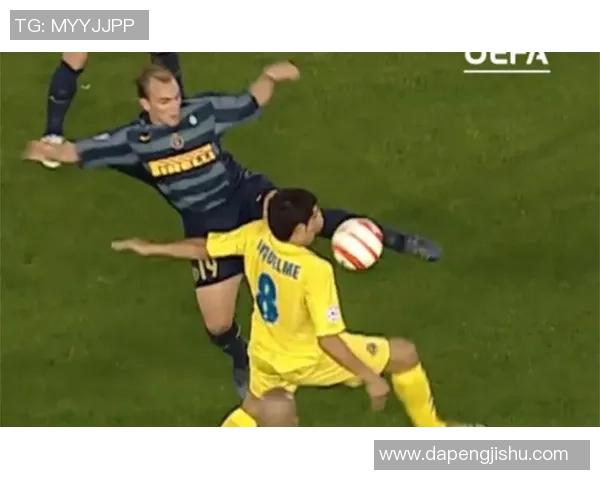 古典前腰在现代足球战术演变中的消失与影响分析