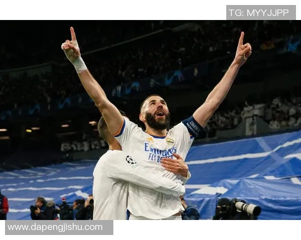 本泽马十年沉浮从背锅侠到金球先生的传奇之路